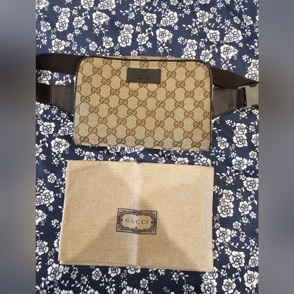 Gucci Belt Bag Supreme Canvas GG